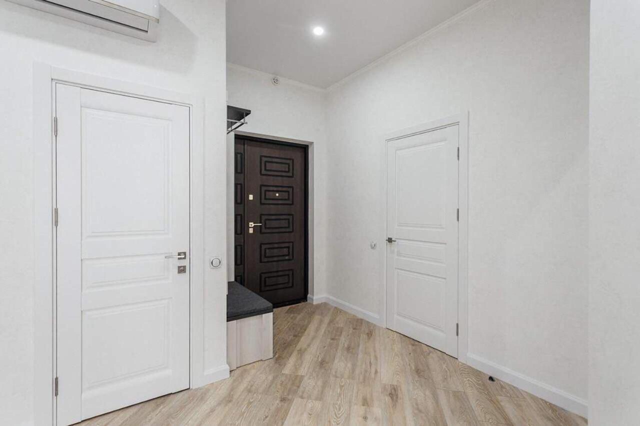 2-Nd Pearl 2-Bedrooms Apartment Odessa Eksteriør bilde